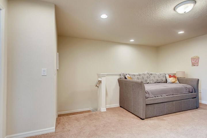 Room 11 of 46