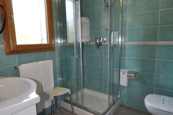 Room 29 of 71
