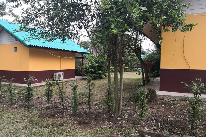 Hotel Exterior 126 of 154