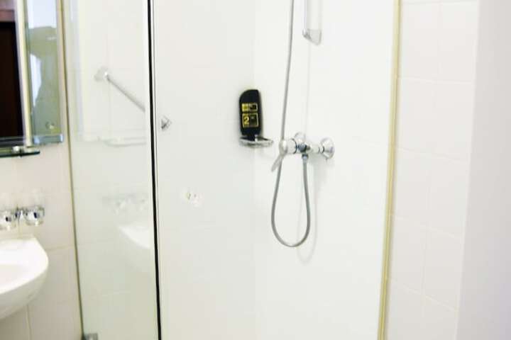 Room 13 of 23