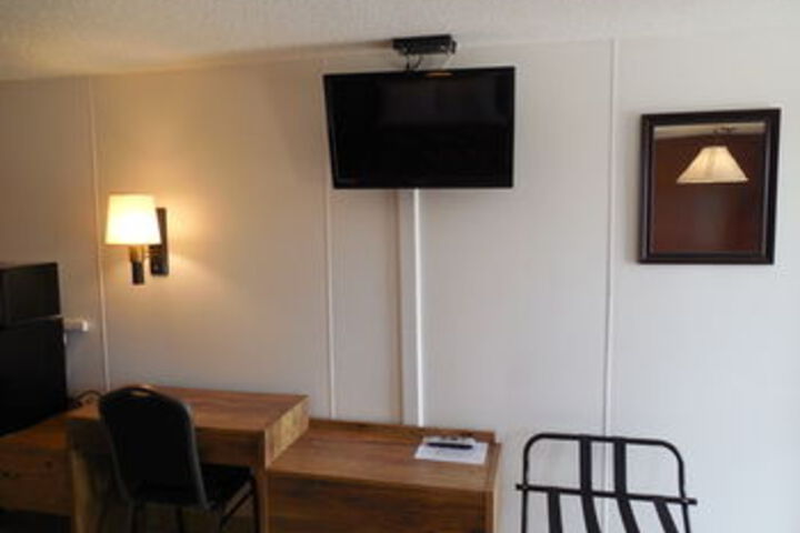 Room 49 of 98