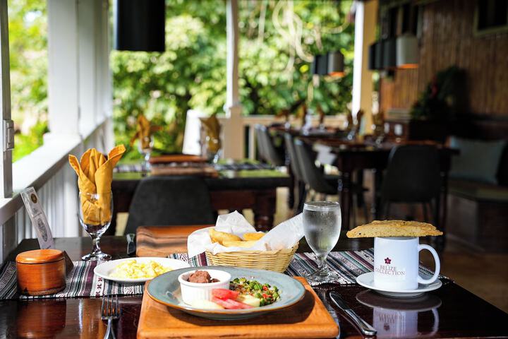 Breakfast/Coffee Service 28 of 38
