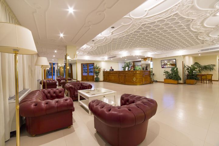 Lobby sitting area