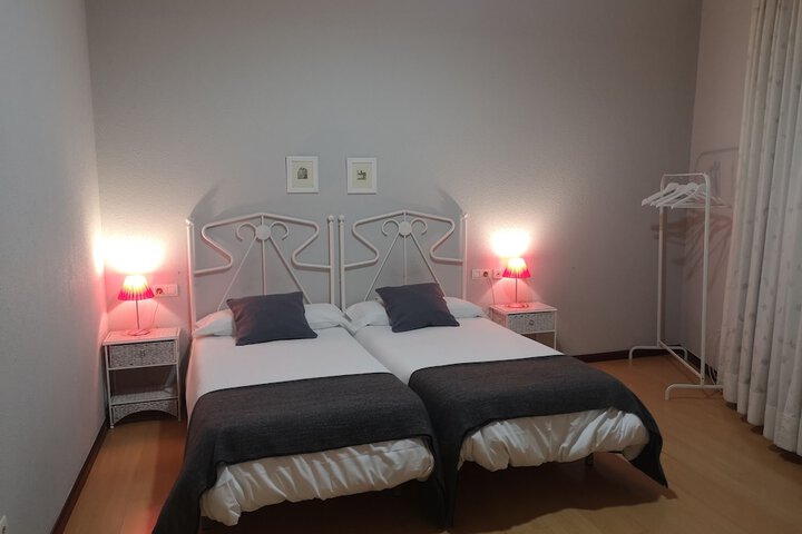 Room 9 of 20