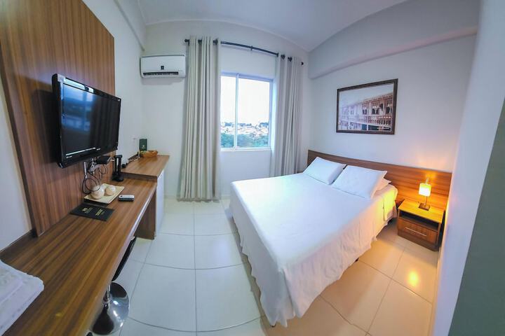 Room 18 of 64