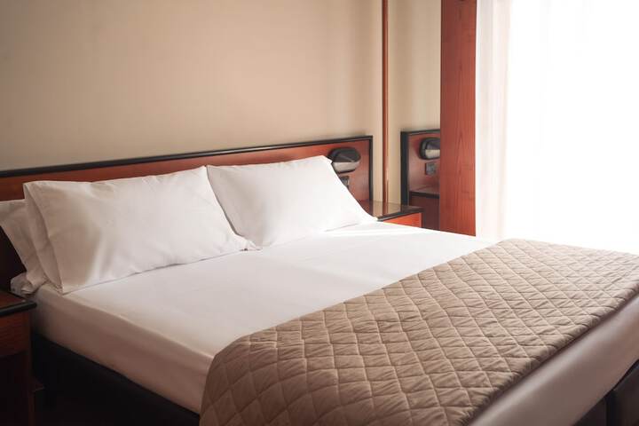 Room 13 of 50