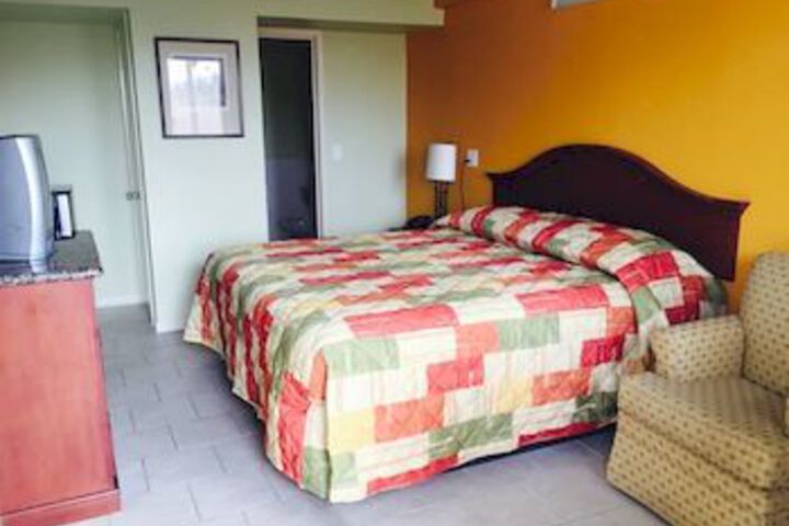 Room 15 of 31