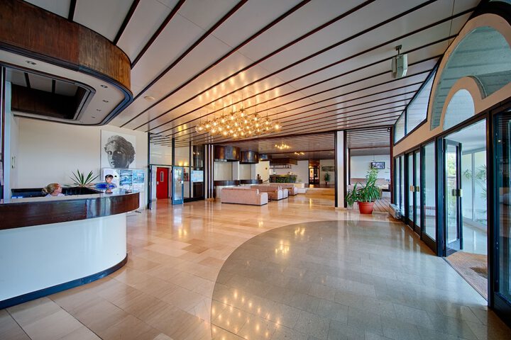 Hotel Interior 4 of 48