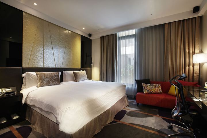 Room 10 of 58