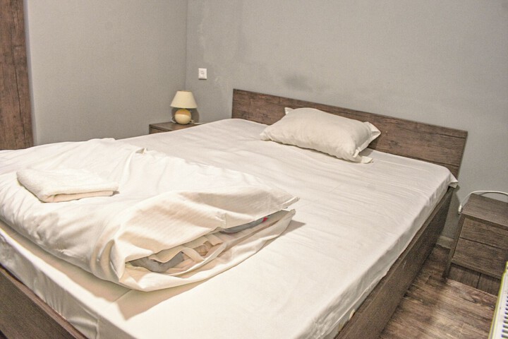 Room 33 of 56