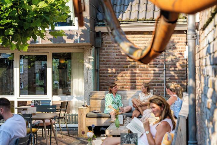 Terrace/Patio 168 of 174