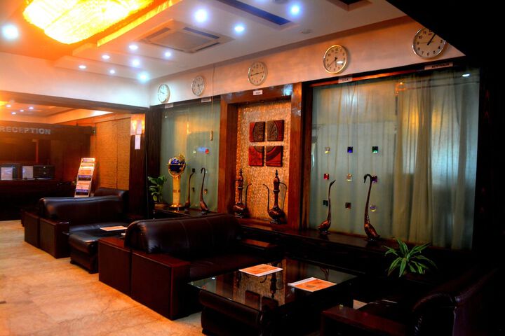 Hotel Interior 4 of 36