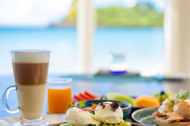 Breakfast/Coffee Service 81 of 115