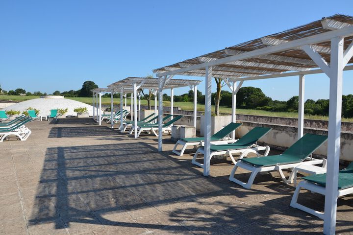 Sundeck 63 of 73