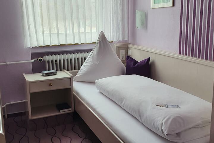 Room 13 of 45