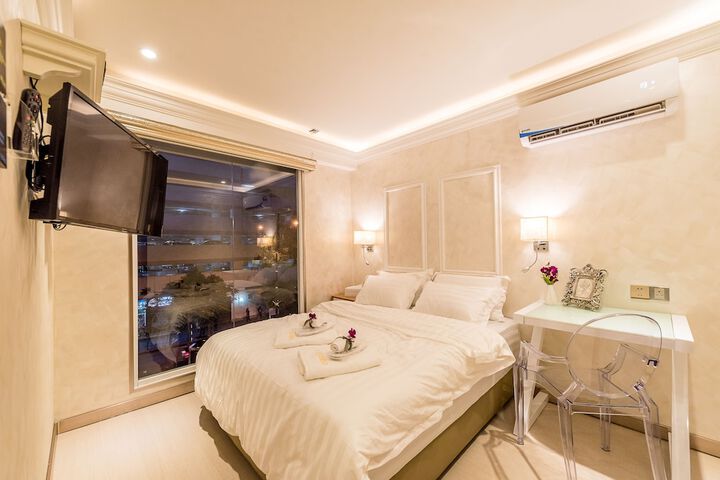 Room 14 of 44