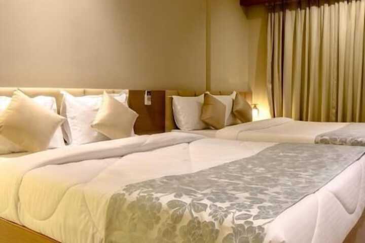 Room 15 of 20