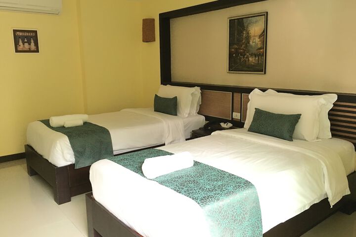 Room 58 of 106