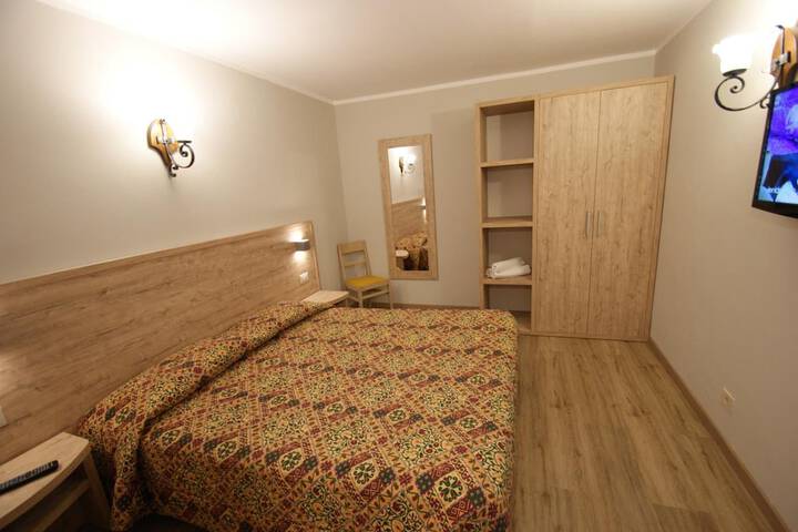 Room 19 of 57