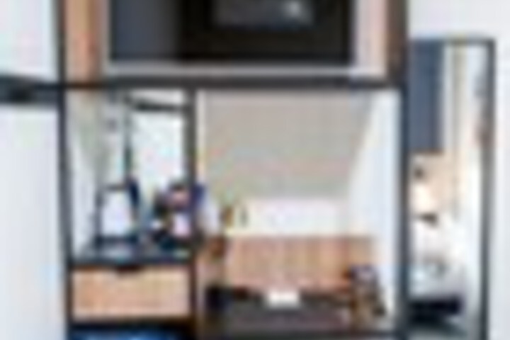 Room 41 of 63