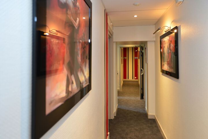 Ballroom/Hall 52 of 57