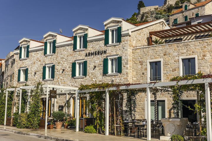 Exterior of Armerun Heritage Hotel