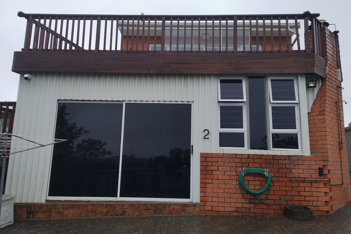 Room 5 of 49