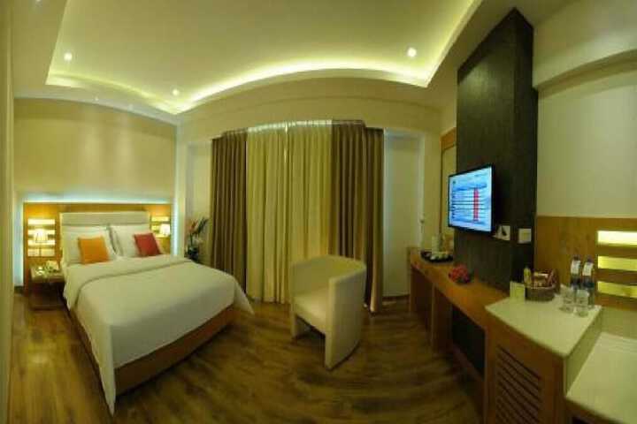 Room 6 of 21