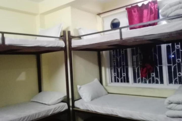 Room 10 of 30