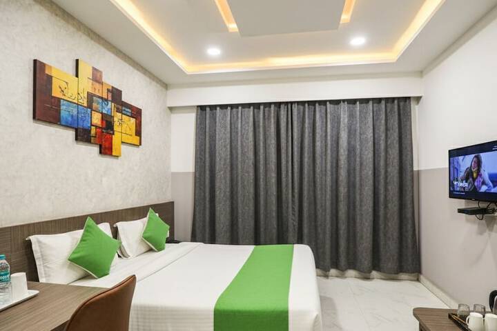 Room 10 of 35