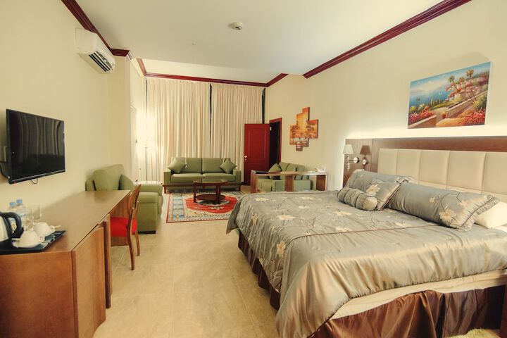Room 8 of 54