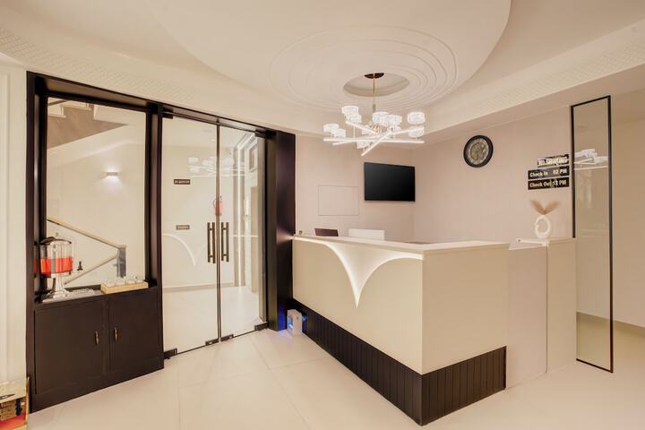 Hotel Interior 2 of 33