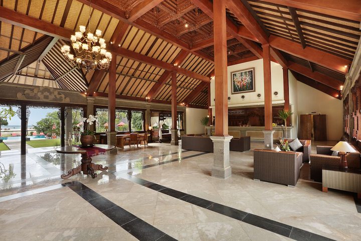 Lobby Photos