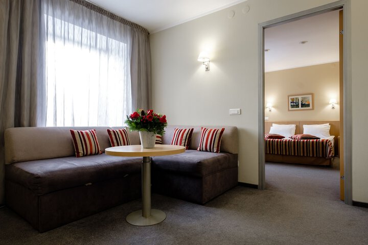 Room 14 of 54