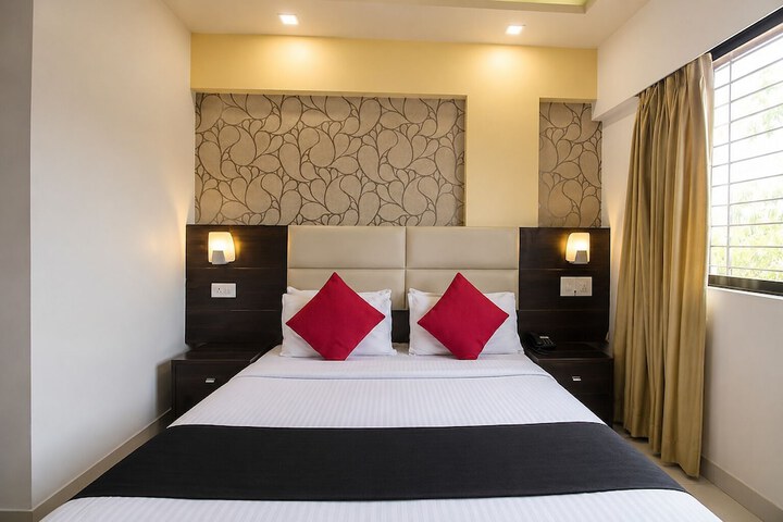 Room 15 of 30