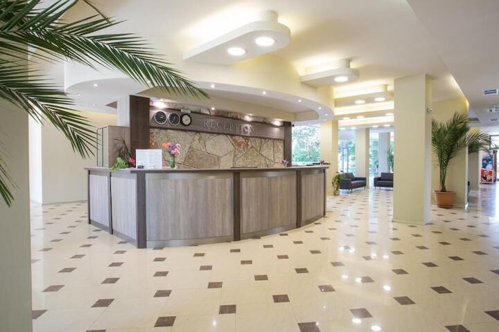Hotel Interior 3 of 100