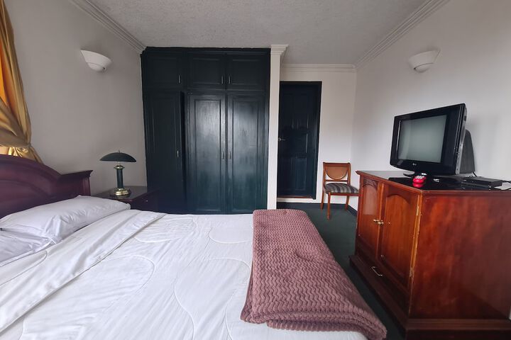 Room 7 of 26