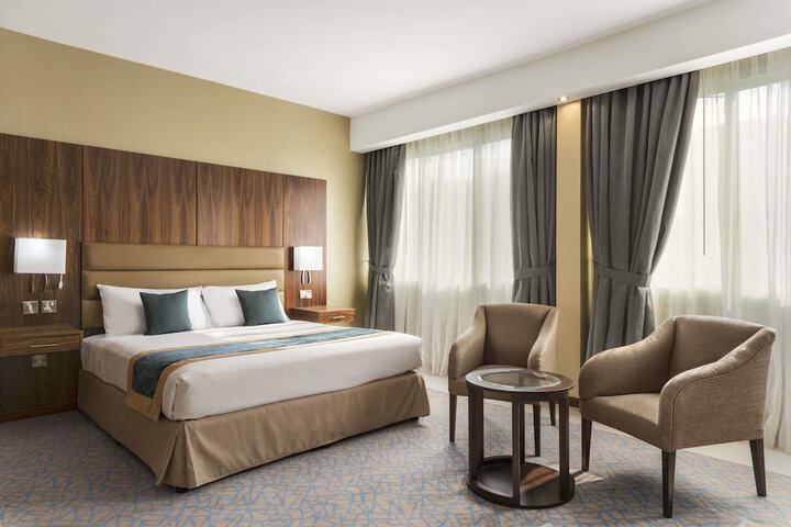 Room 5 of 21