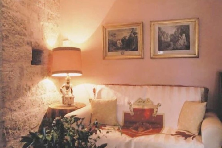 Room 20 of 56
