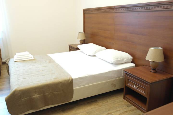 Room 10 of 60