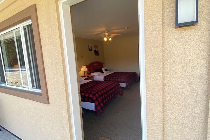 Room 14 of 39