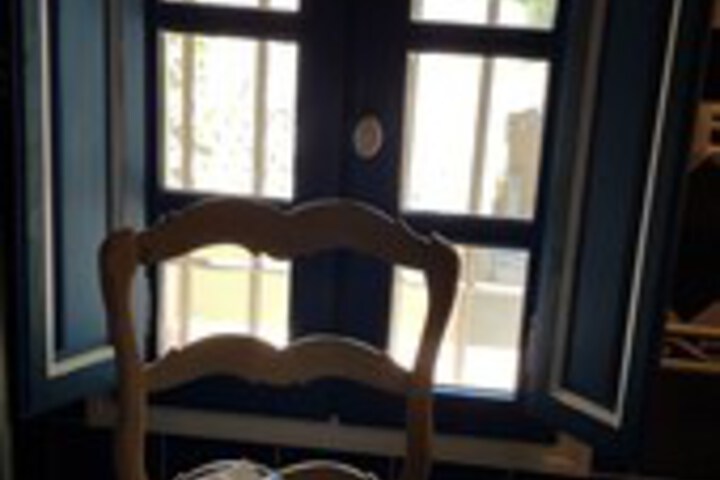 Room 33 of 40