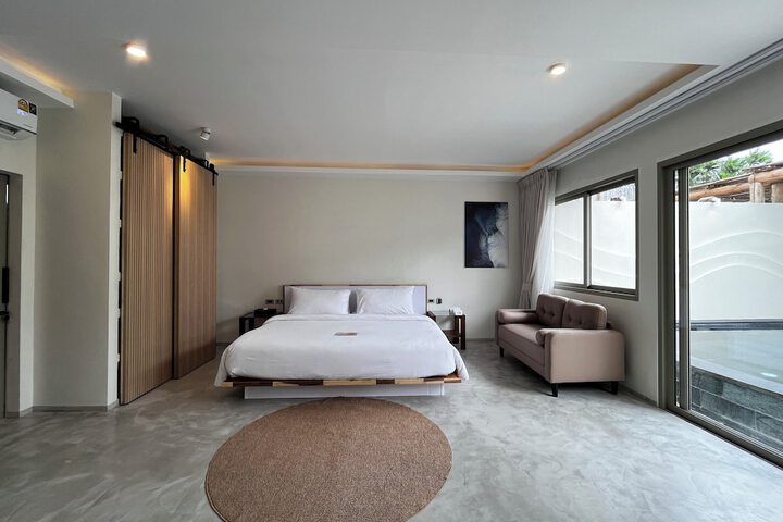 Room 22 of 207