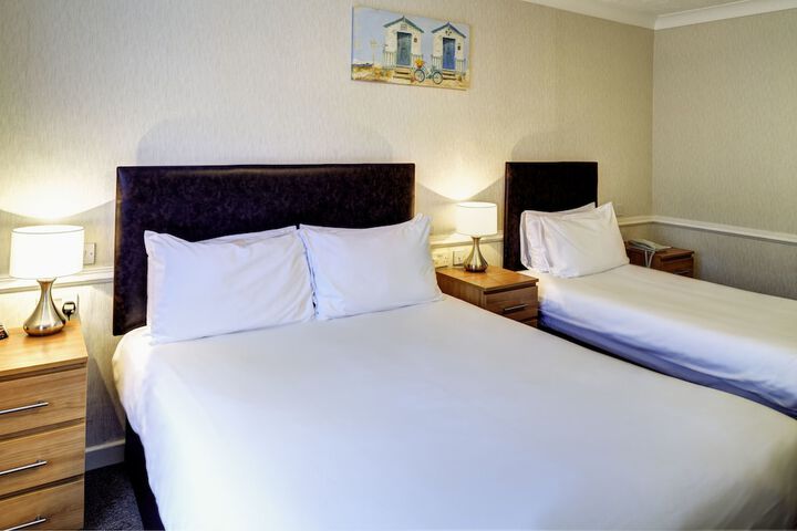 Room 10 of 91