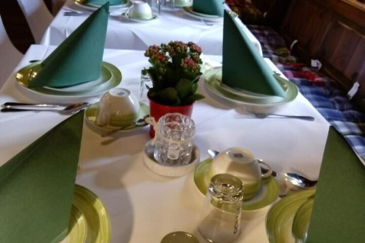 Dining Photos