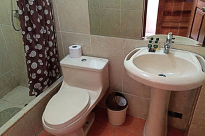 Room 3 of 22