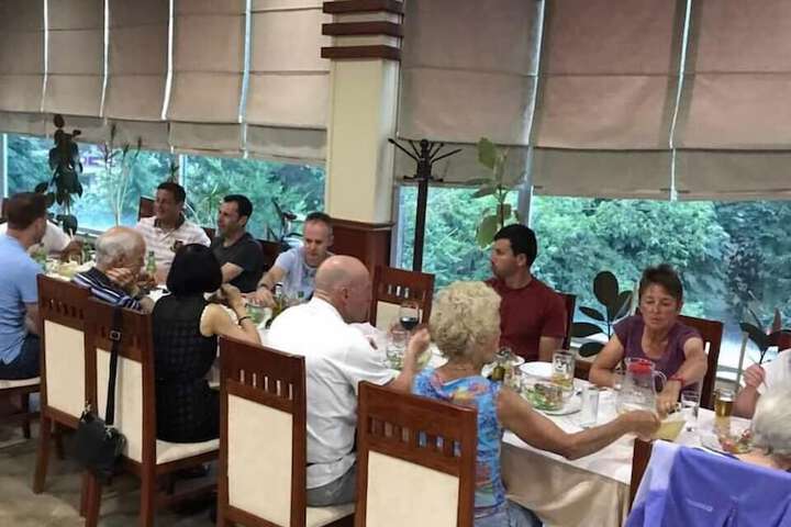 Dining 39 of 69