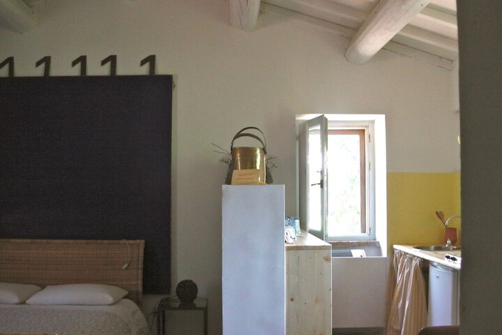 Room 6 of 54