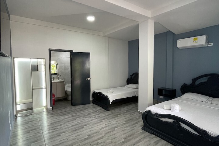 Room 4 of 21
