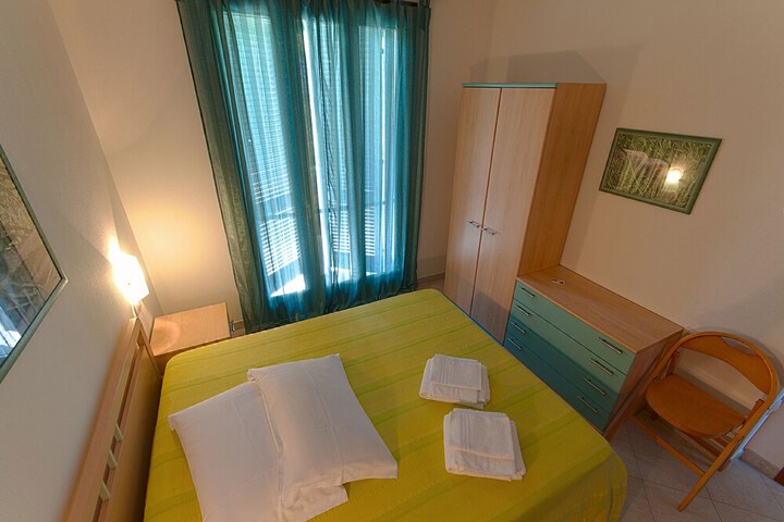 Room 7 of 21